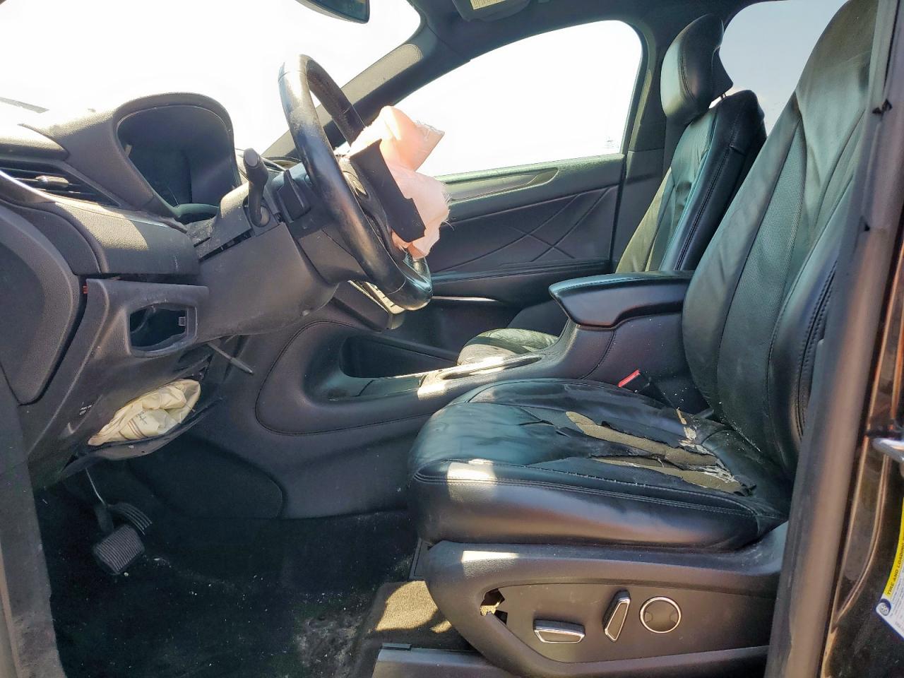 2015 Lincoln Mkc VIN: 5LMCJ1A97FUJ26704 Lot: 68766385