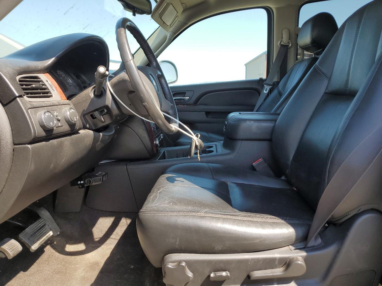 2013 Chevrolet Suburban K1500 Lt VIN: 1GNSKJE72DR356943 Lot: 69468635