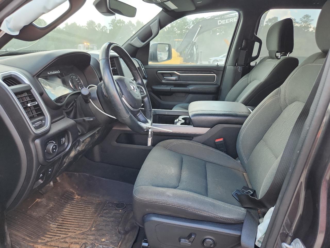 2022 Ram 1500 Big Horn/Lone Star VIN: 1C6RREFT7NN415667 Lot: 71020165