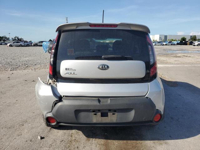  KIA SOUL 2015 Silver