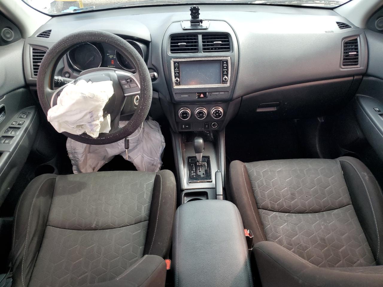 2020 Mitsubishi Outlander Sport Es VIN: JA4AR3AU6LU025523 Lot: 69662195