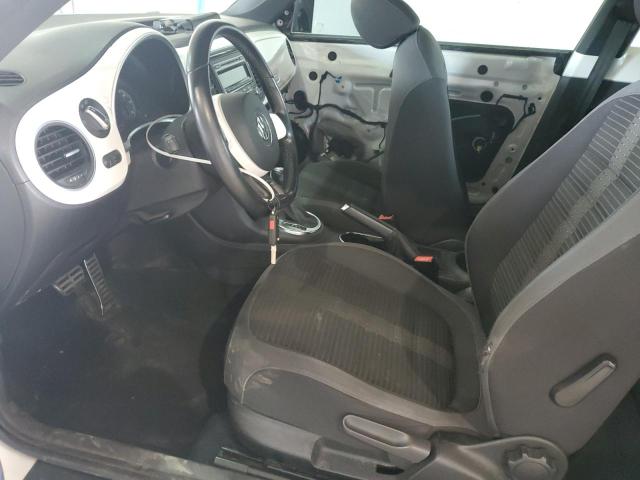  VOLKSWAGEN BEETLE 2012 White