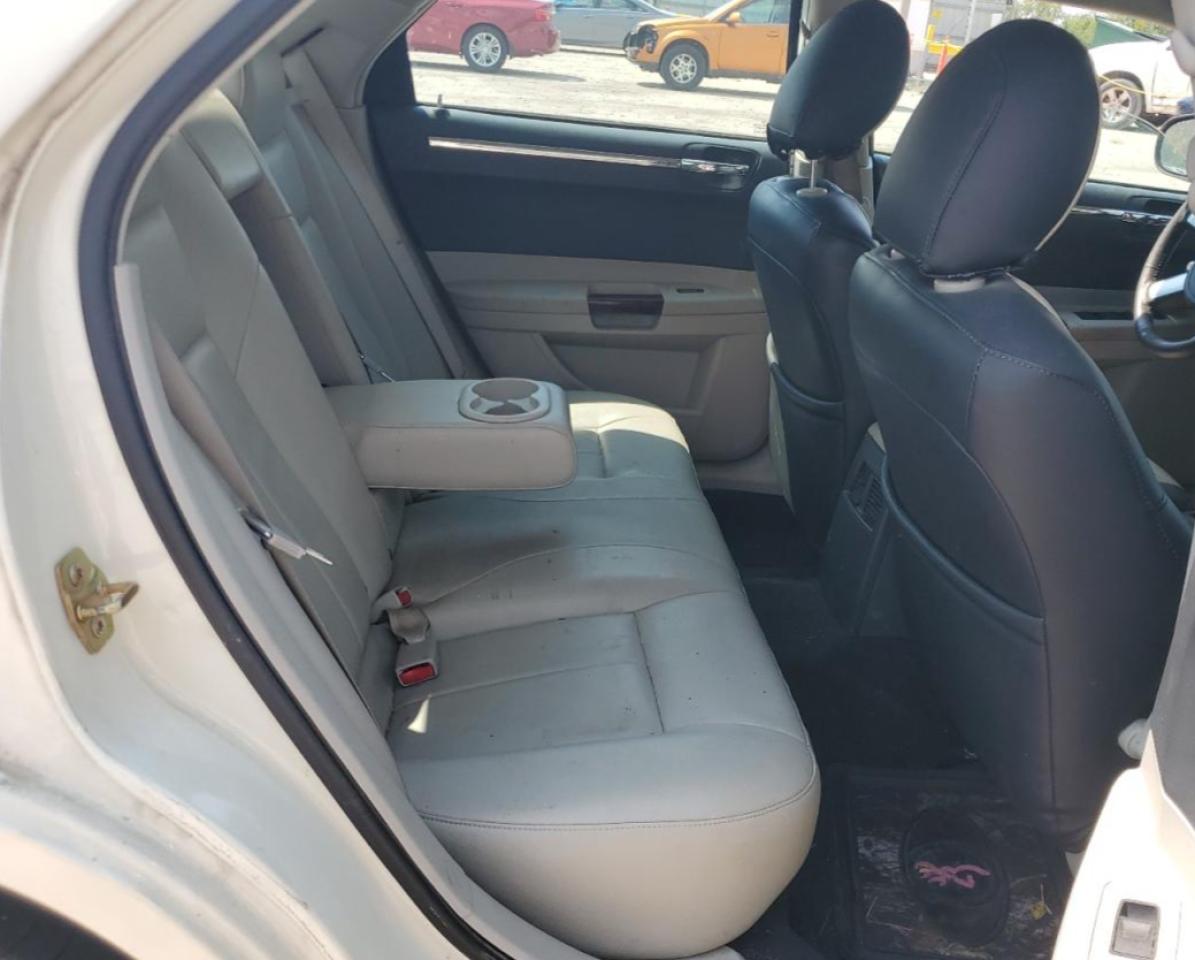 2005 Chrysler 300 Touring VIN: 2C3JA53G65H645654 Lot: 69222995