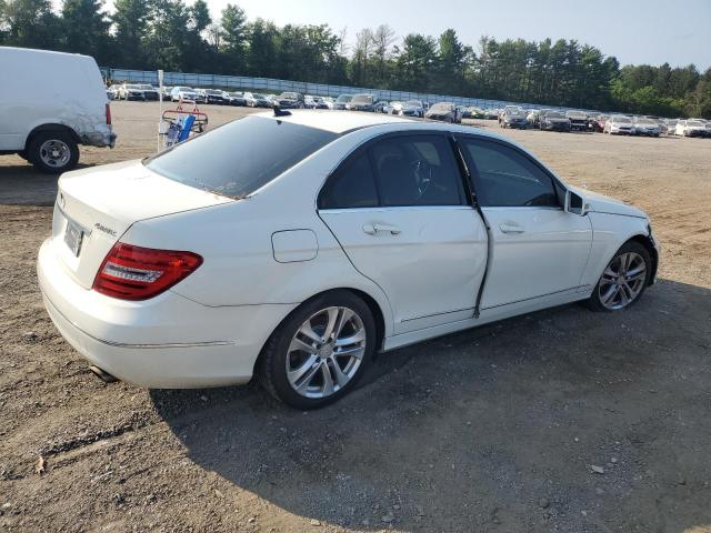 Sedans MERCEDES-BENZ C-CLASS 2012 Biały