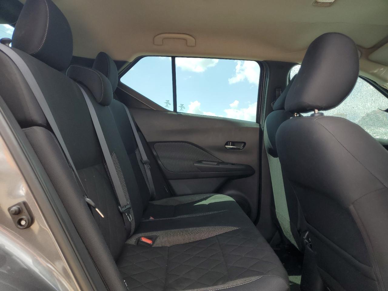 2020 Nissan Kicks Sv VIN: 3N1CP5CV2LL579709 Lot: 70328975