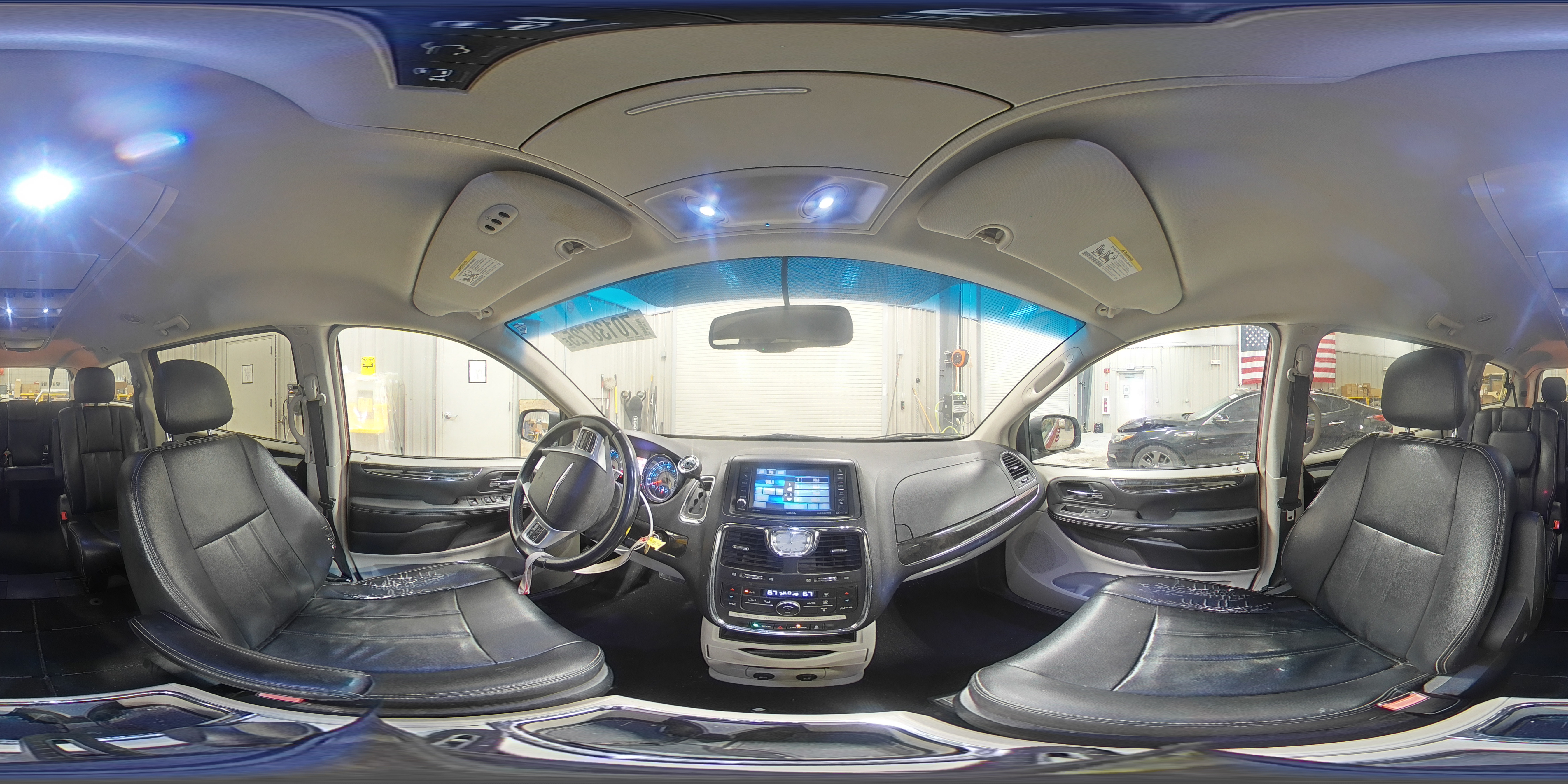 2013 Chrysler Town & Country Touring VIN: 2C4RC1BG8DR656487 Lot: 70138725