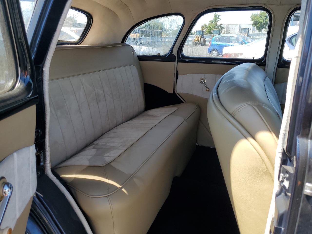 1940 Chevrolet Uk VIN: 017073 Lot: 67514915