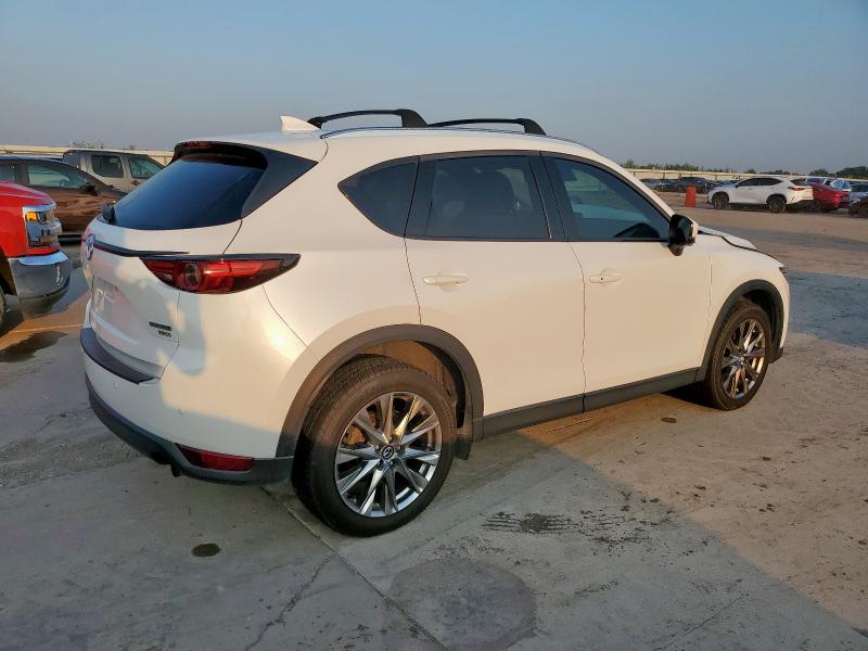  MAZDA CX-5 2021 Белы
