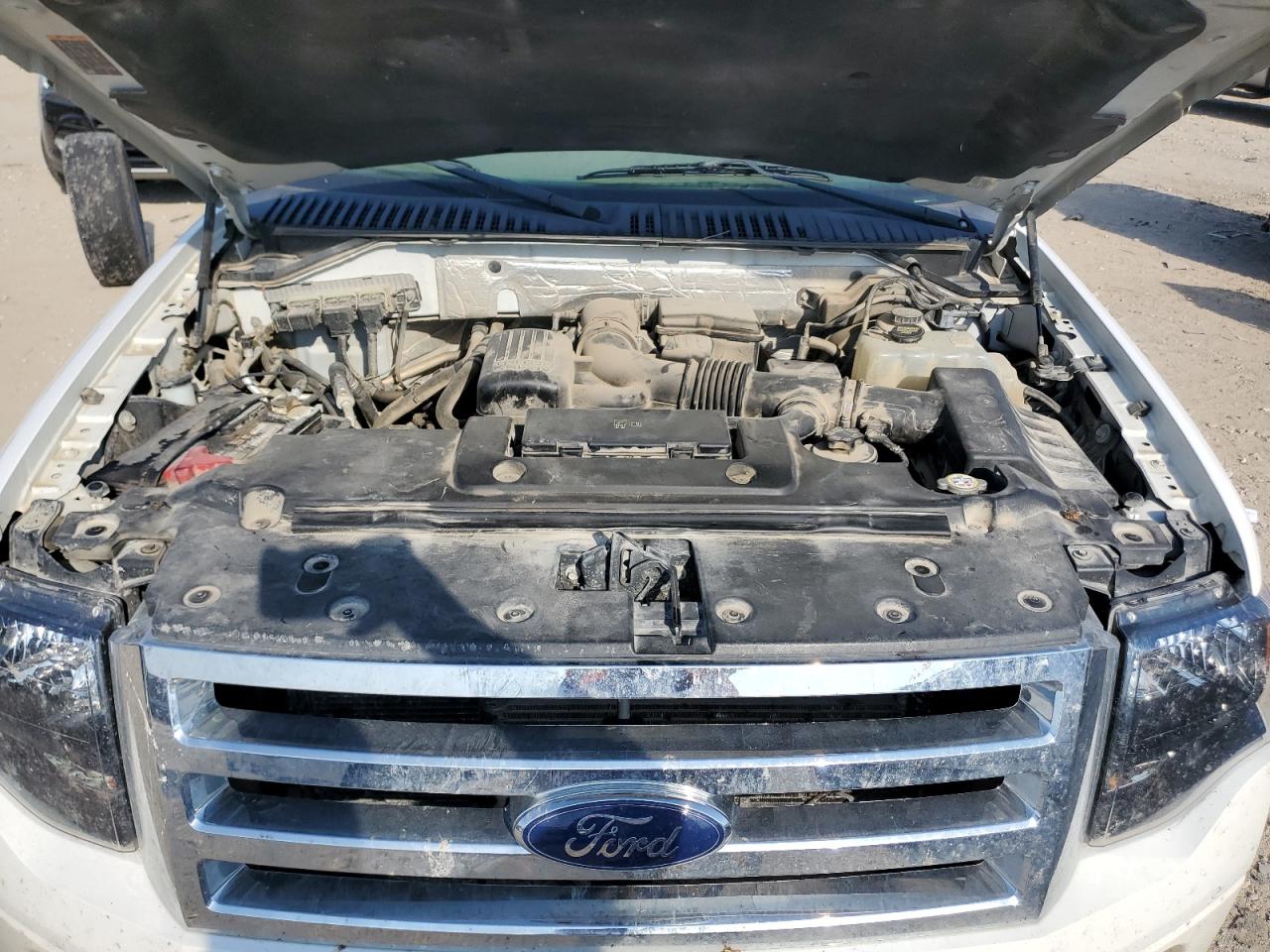 2013 Ford Expedition Limited VIN: 1FMJU2A56DEF66604 Lot: 68934305