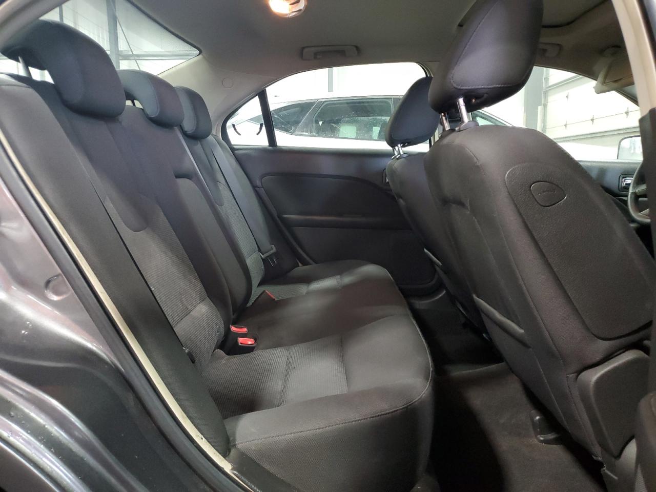 2010 Ford Fusion Se VIN: 3FAHP0HG7AR187888 Lot: 70484945