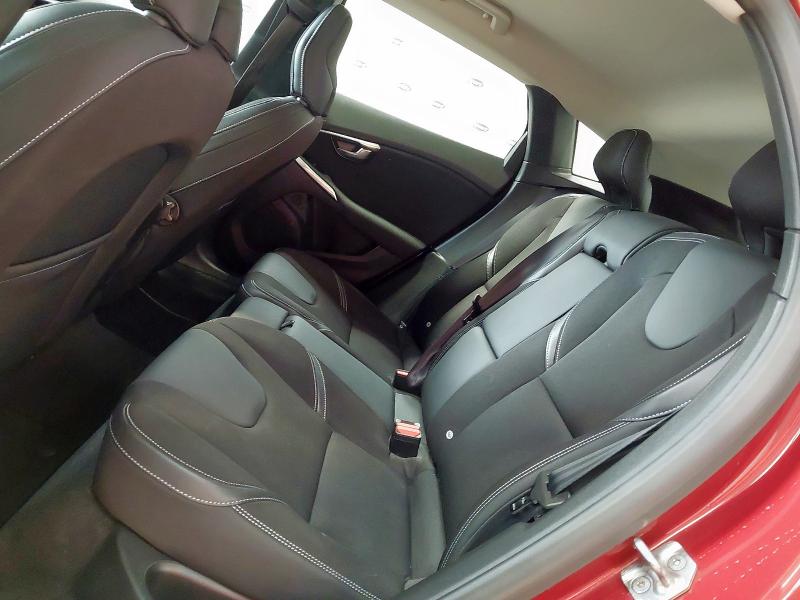 2014 VOLVO V40 SE D2