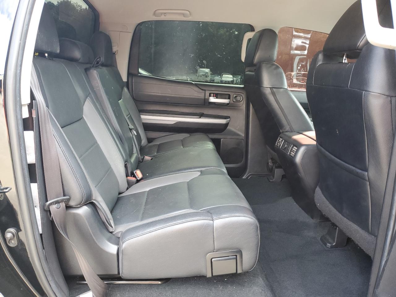 2021 Toyota Tundra Crewmax Limited VIN: 5TFFY5F18MX288542 Lot: 69743805