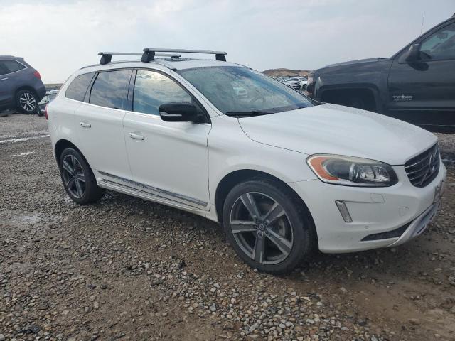 Parquets VOLVO XC60 2017 Biały