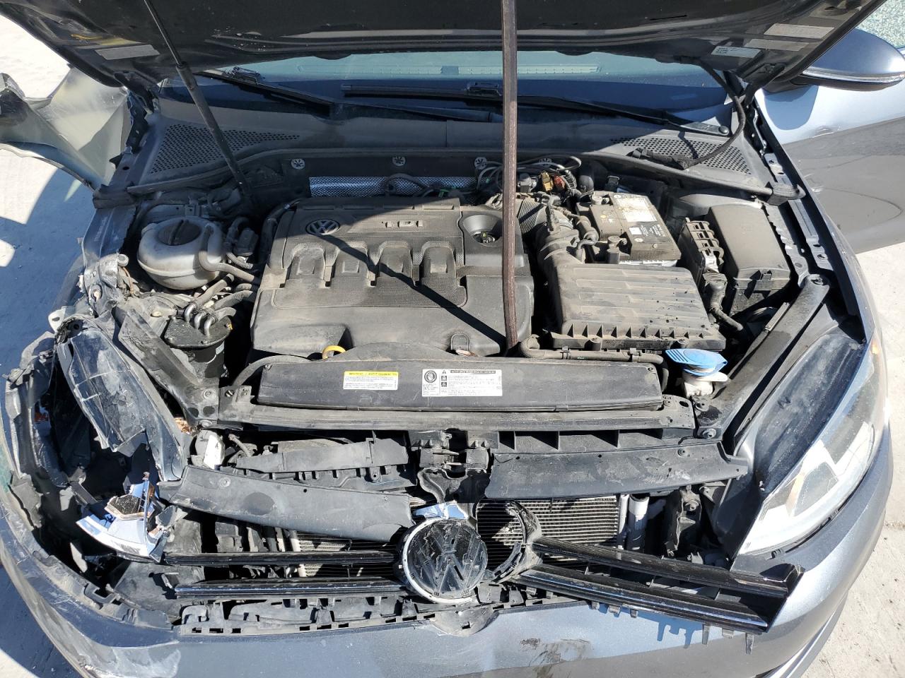 2015 Volkswagen Golf Sportwagen Tdi S VIN: 3VWCA7AU6FM517827 Lot: 68749945