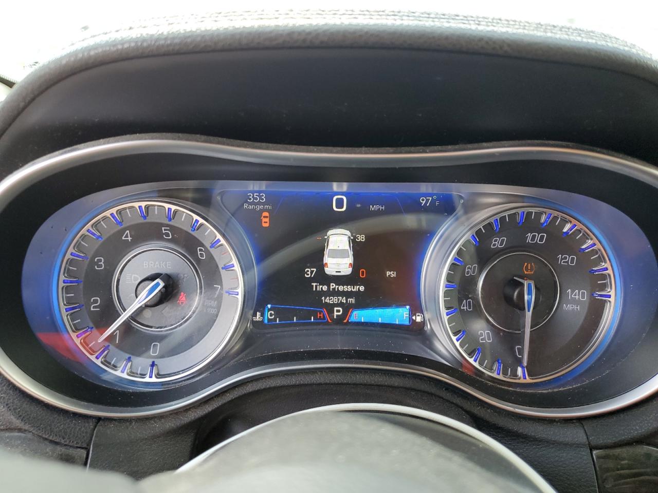 2016 Chrysler 300C VIN: 2C3CCAEG6GH268898 Lot: 68744855