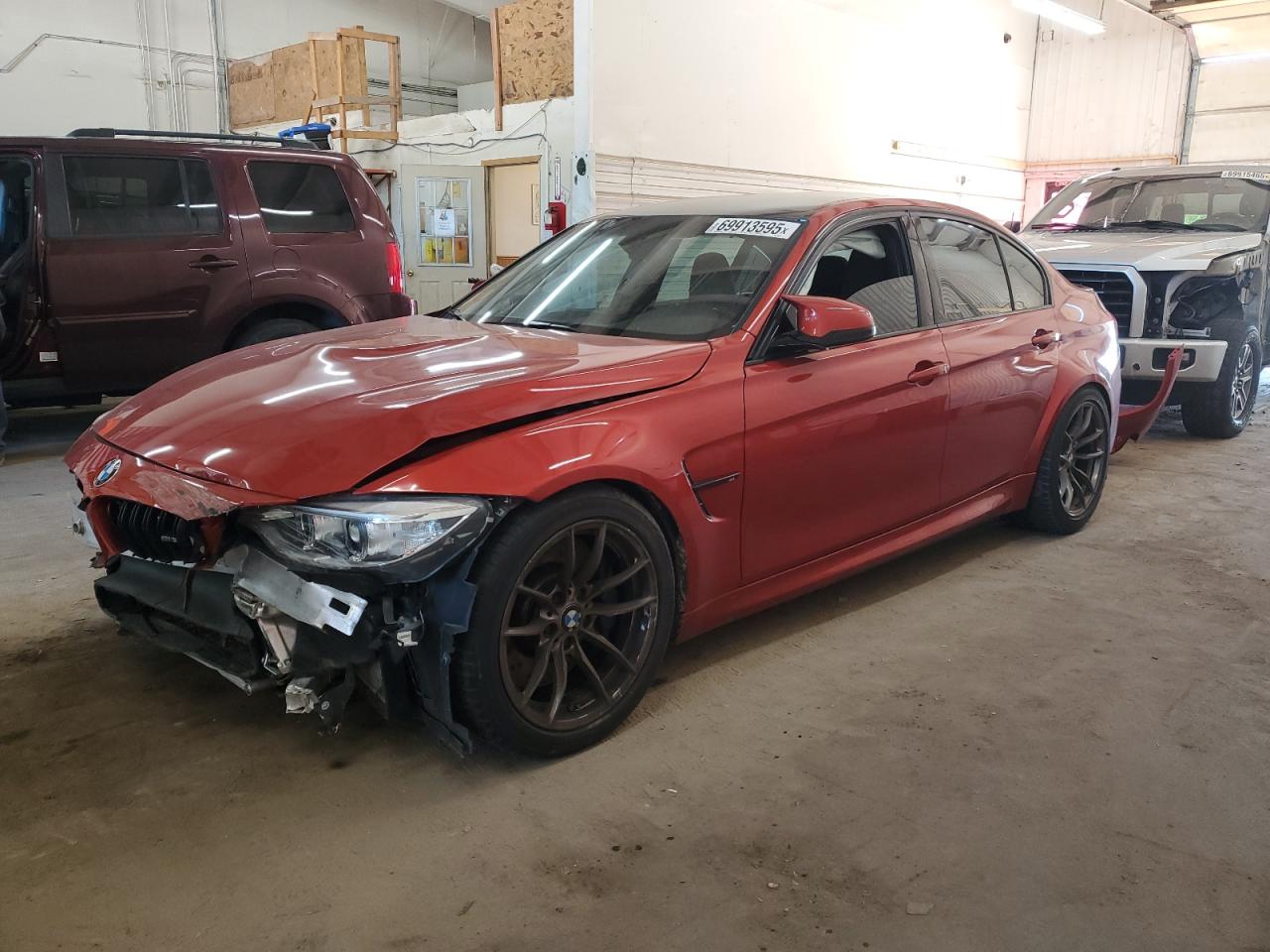 Фото: WBS8M9C54G5E68017