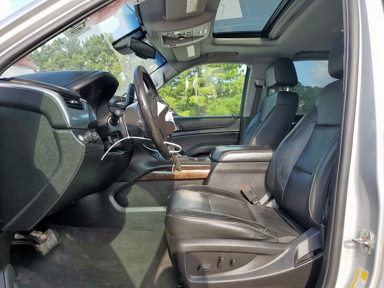 2020 Chevrolet Suburban K1500 Lt VIN: 1GNSKHKC0LR284178 Lot: 67464875