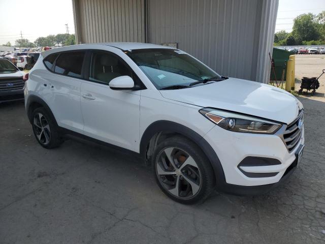 Parquets HYUNDAI TUCSON 2017 Biały