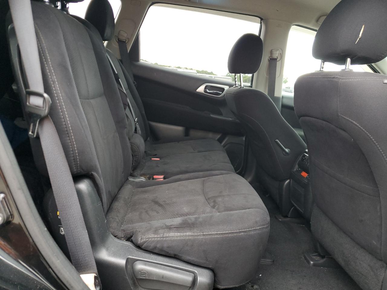 2015 Nissan Pathfinder S VIN: 5N1AR2MM5FC721890 Lot: 68791265