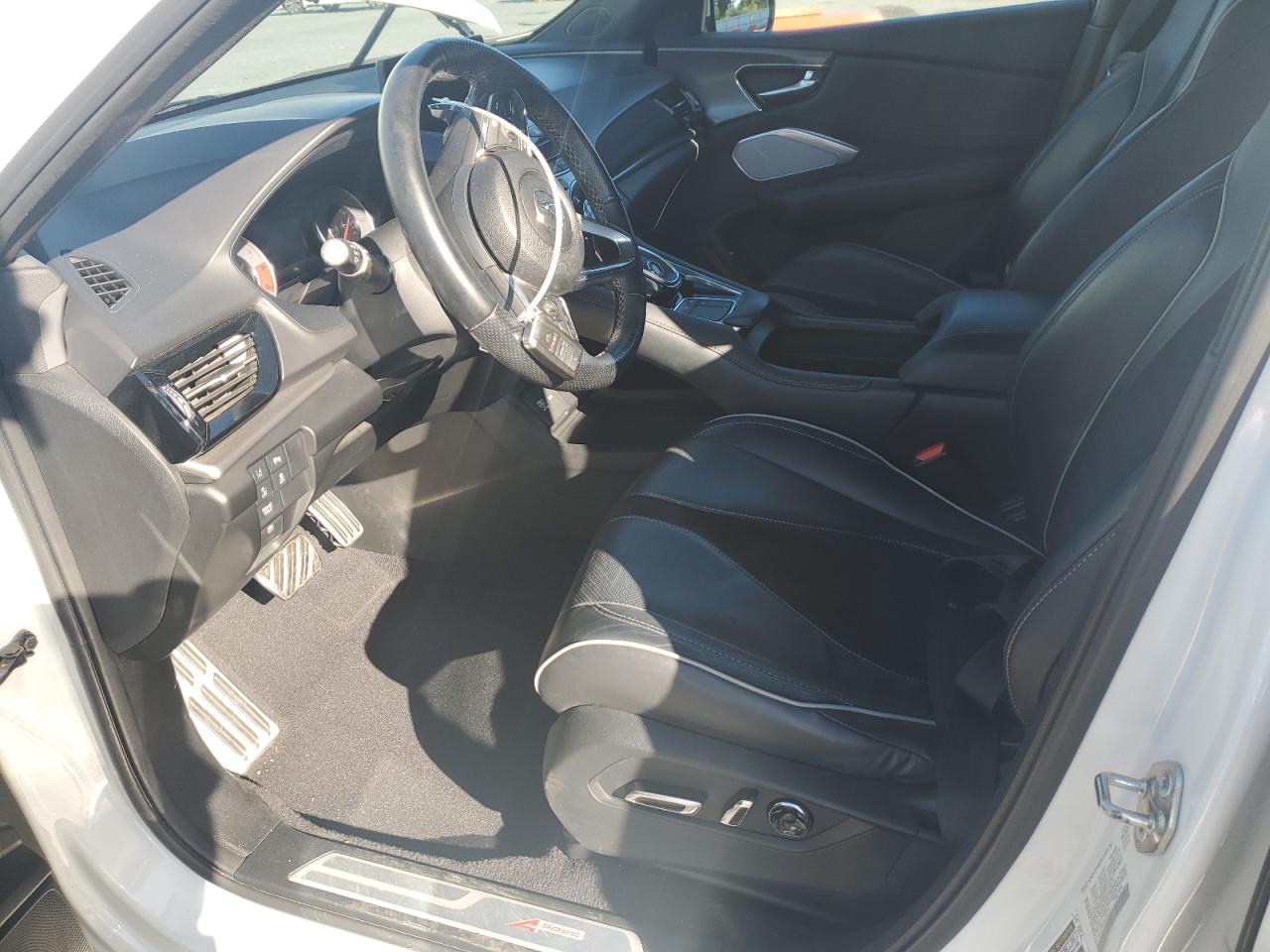 2019 Acura Rdx A-Spec VIN: 5J8TC2H60KL024715 Lot: 70390075