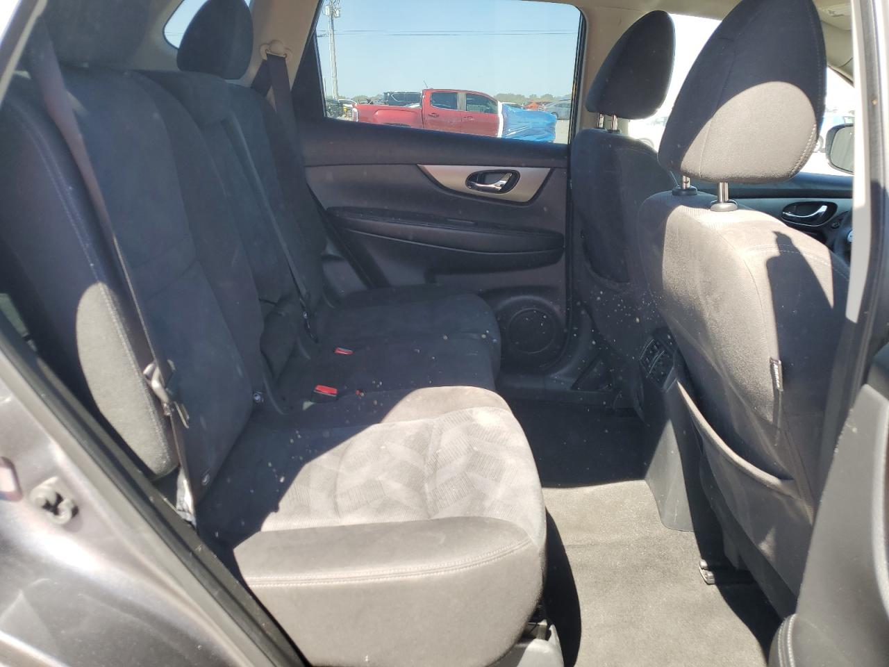 2016 Nissan Rogue S VIN: KNMAT2MT7GP603086 Lot: 70931905