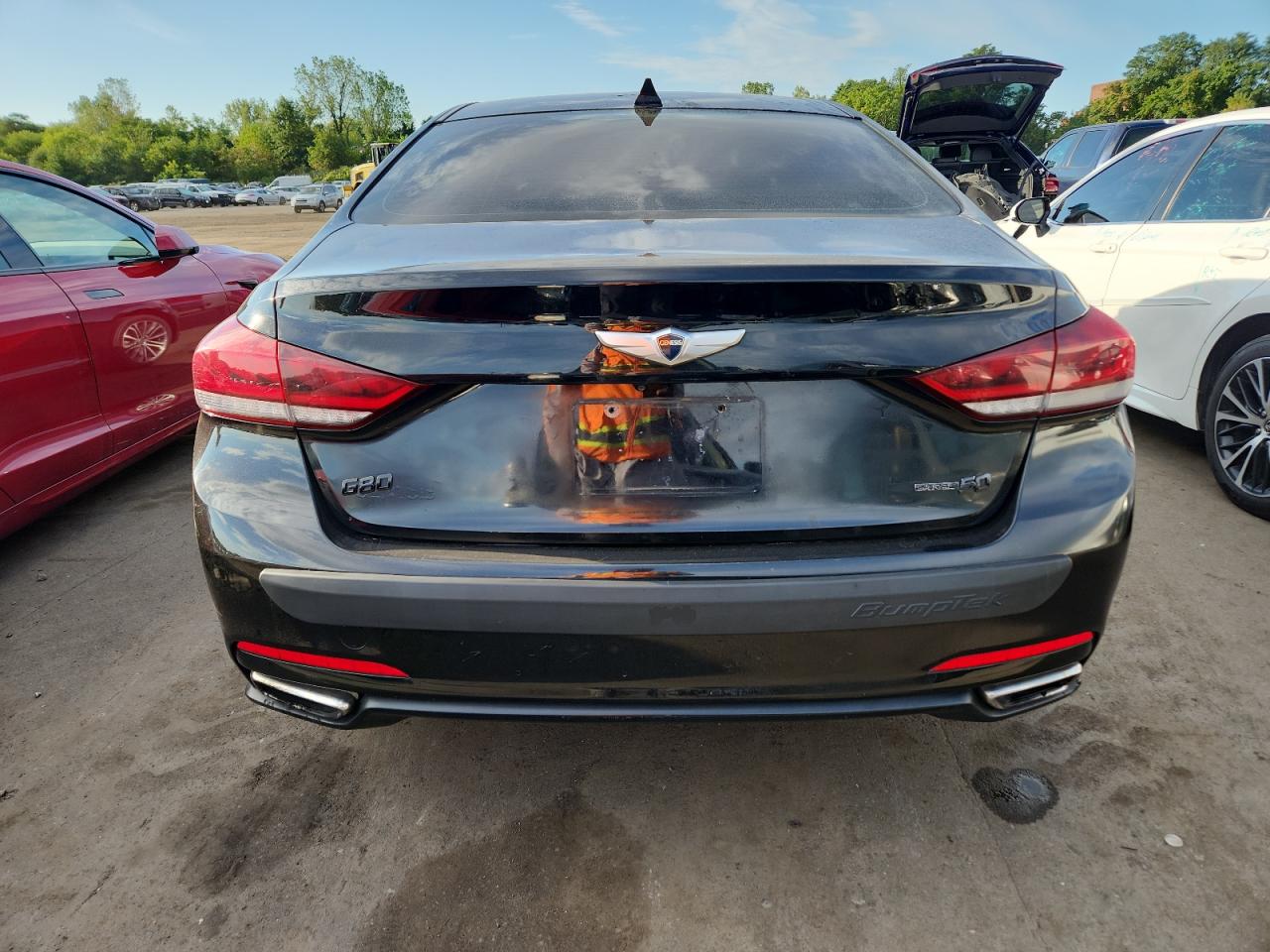 2016 Hyundai Genesis 3.8L VIN: KMHGN4JE1GU130398 Lot: 70346265