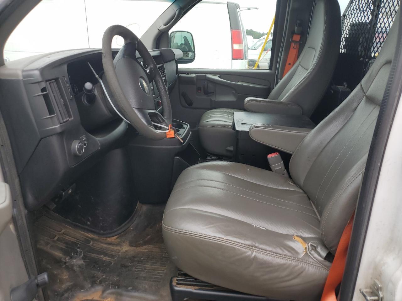 2013 Chevrolet Express G2500 VIN: 1GCWGFCAXD1904077 Lot: 54370865