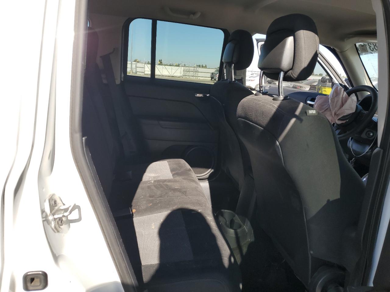 2015 Jeep Patriot Sport VIN: 1C4NJPBB5FD297925 Lot: 68148315