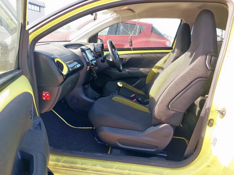 2016 TOYOTA AYGO X-CITE 3