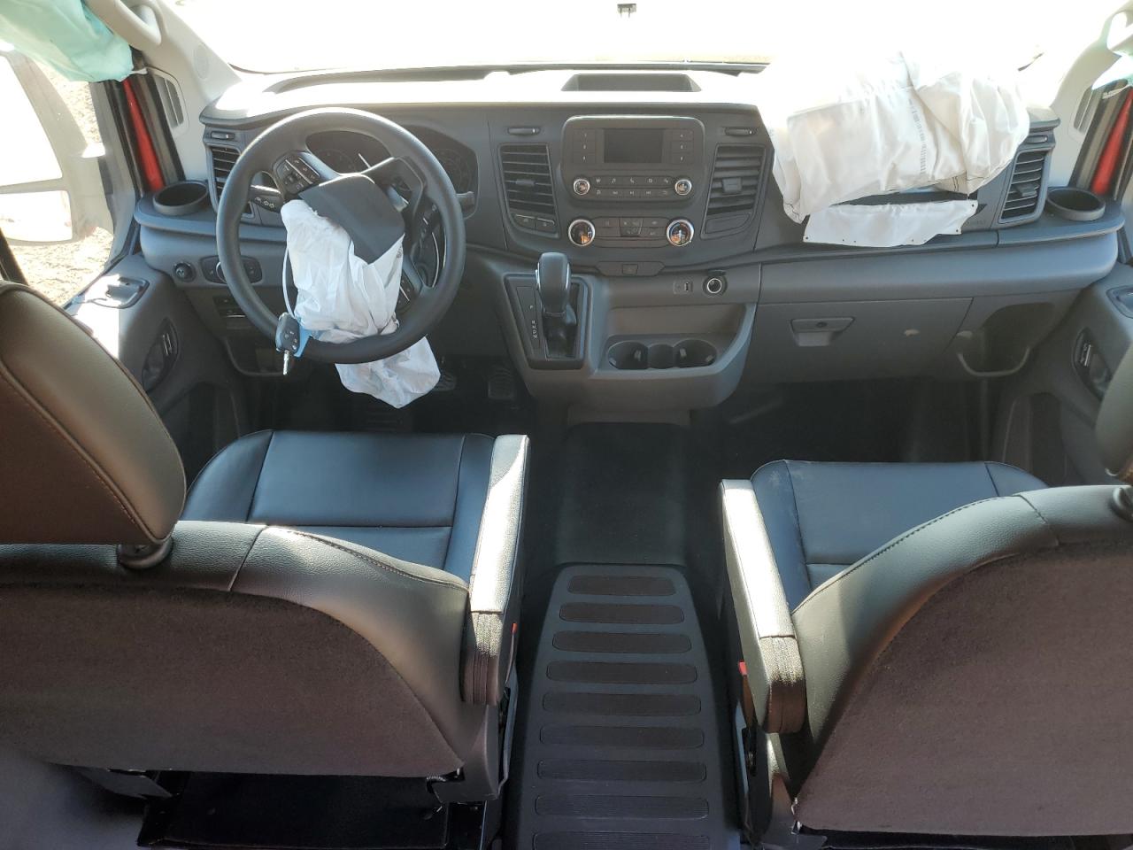 2025 Ford Transit T-150 VIN: 1FTYE1Y89SKA38273 Lot: 70449505