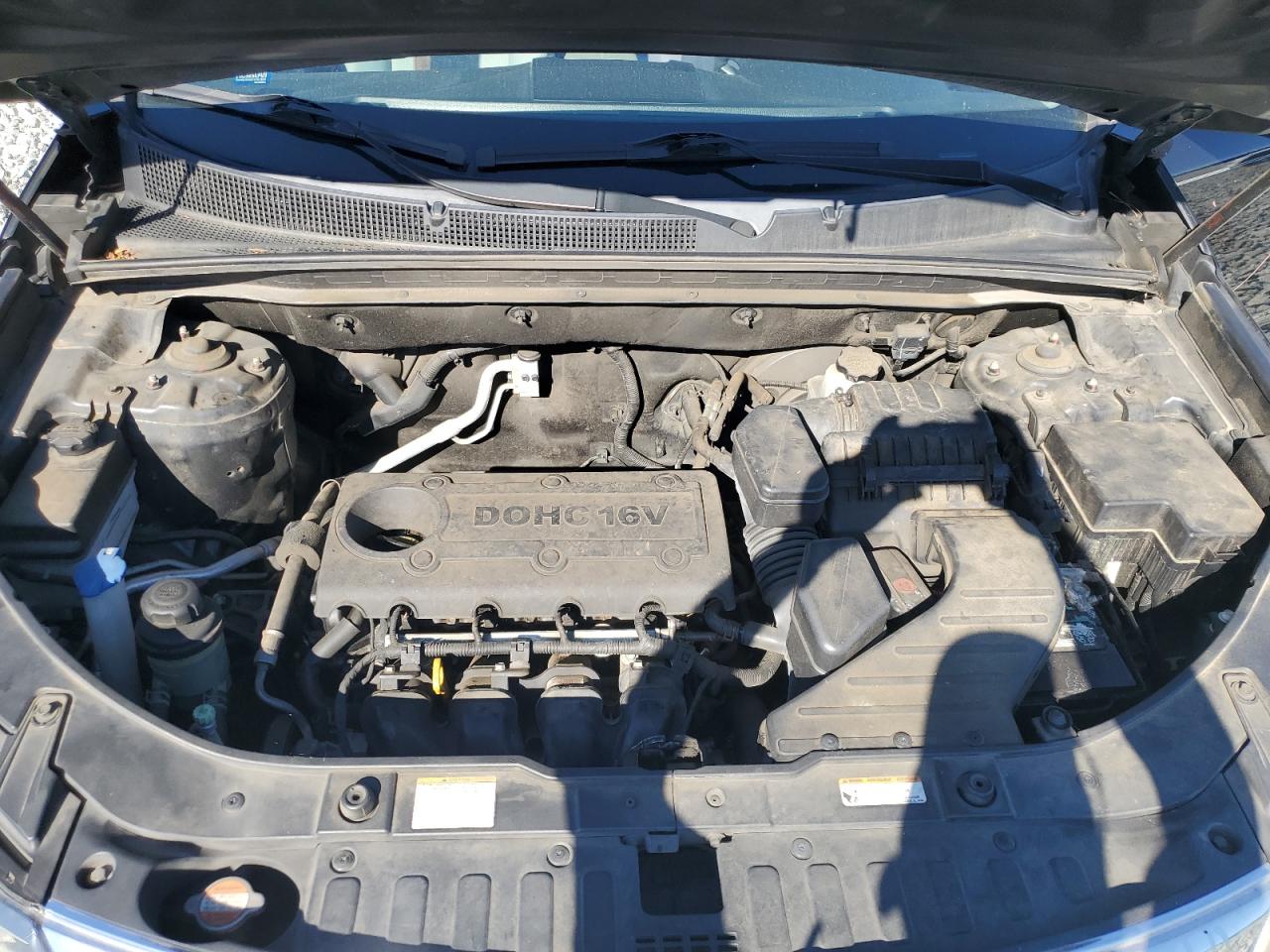 2011 Kia Sorento Base VIN: 5XYKT3A15BG155892 Lot: 69001455