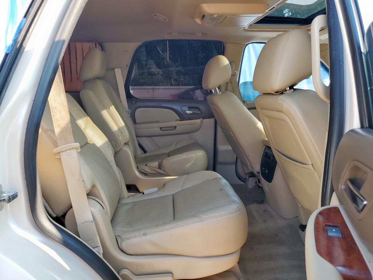 2013 Chevrolet Tahoe C1500 Ltz VIN: 1GNSCCE03DR250948 Lot: 67090695