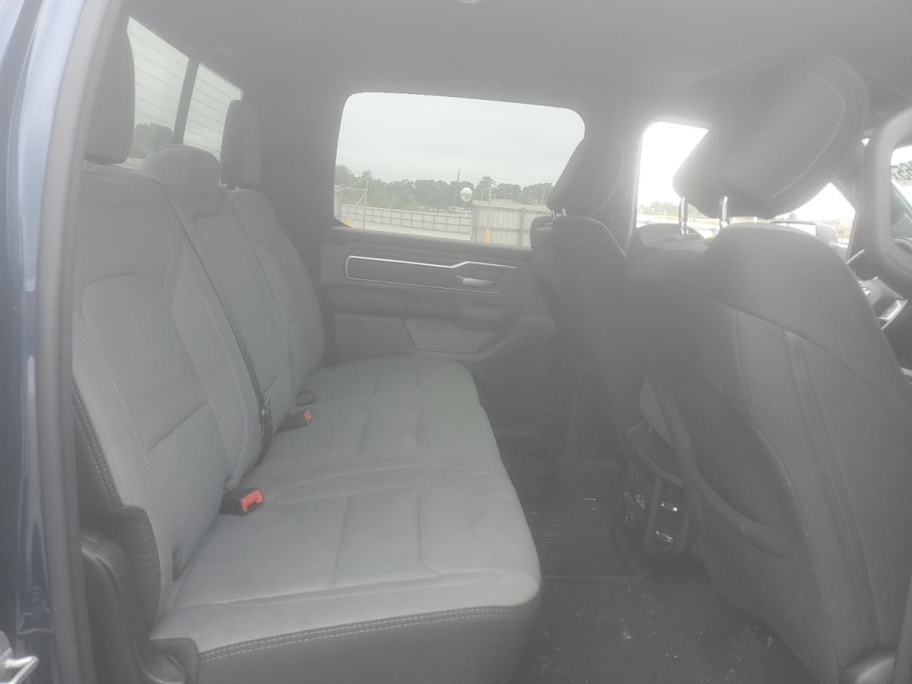 2022 Ram 1500 Big Horn/Lone Star VIN: 1C6RREFG5NN336193 Lot: 65991865