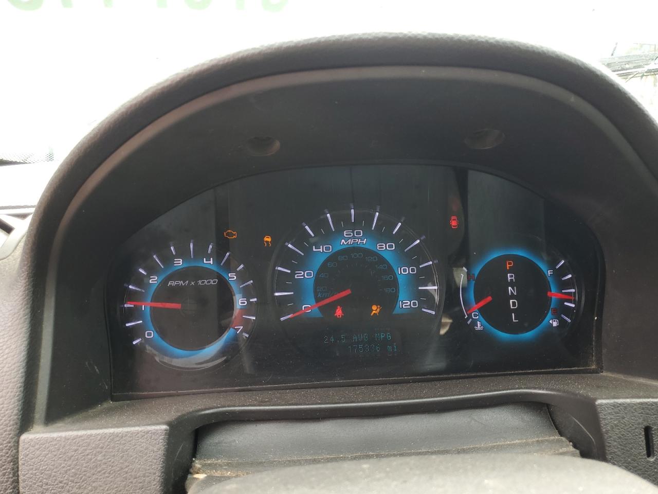 2011 Ford Fusion Se VIN: 3FAHP0HA1BR334302 Lot: 67674135