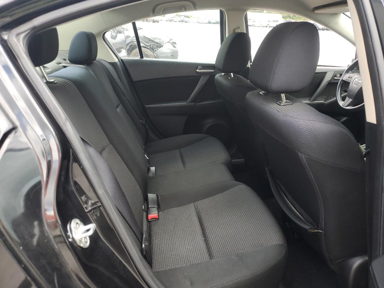 2012 Mazda 3 I VIN: JM1BL1UF8C1520613 Lot: 67847735