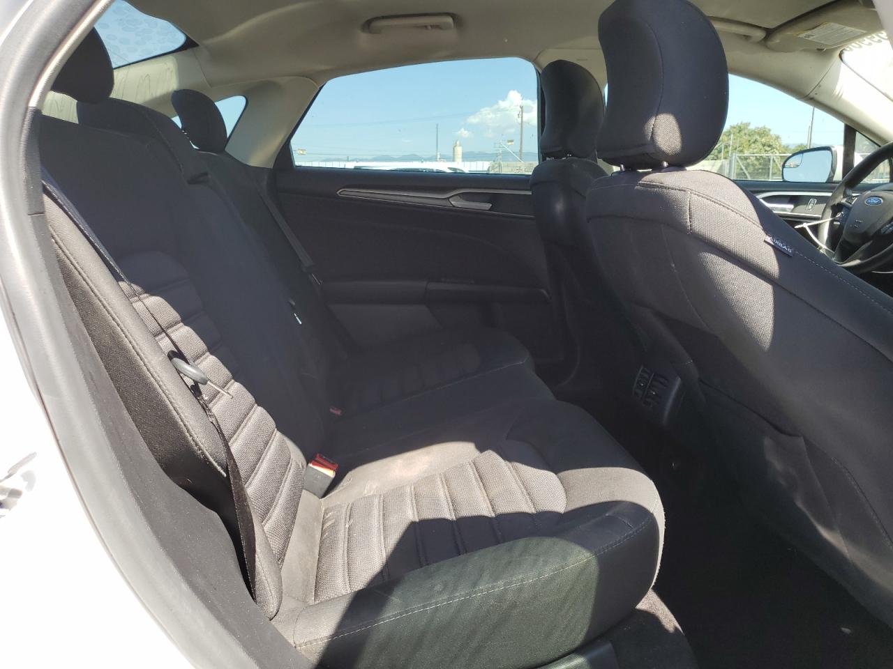 2017 Ford Fusion Se Hybrid VIN: 3FA6P0LU7HR336928 Lot: 70599805