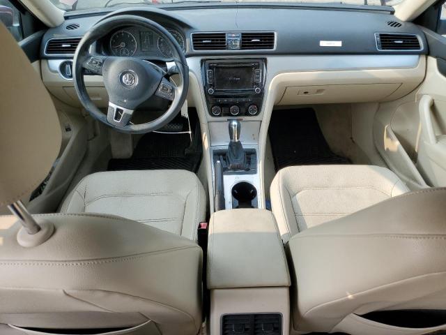  VOLKSWAGEN PASSAT 2013 Maroon