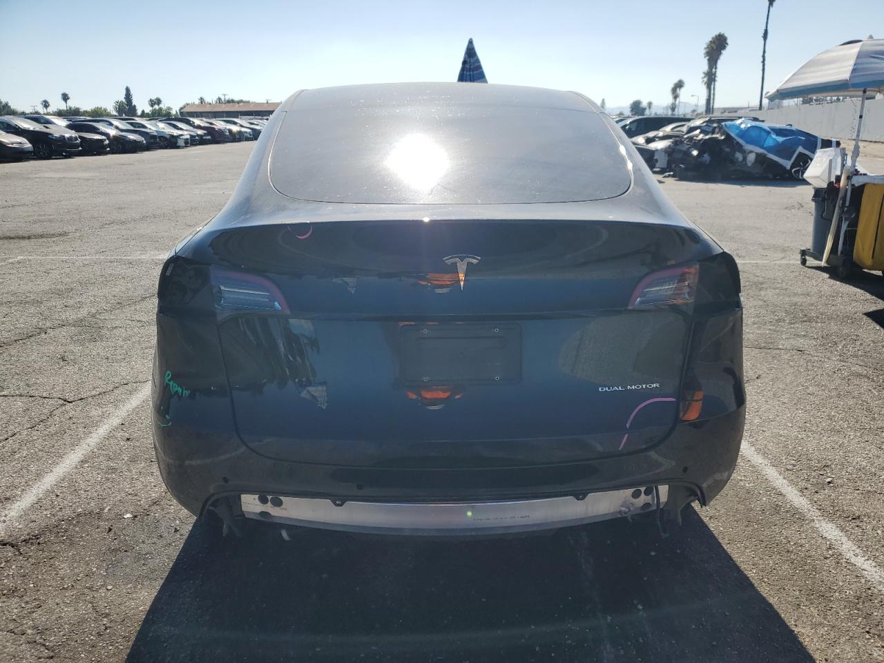 2022 Tesla Model Y VIN: 7SAYGDEE3NF456029 Lot: 67134015