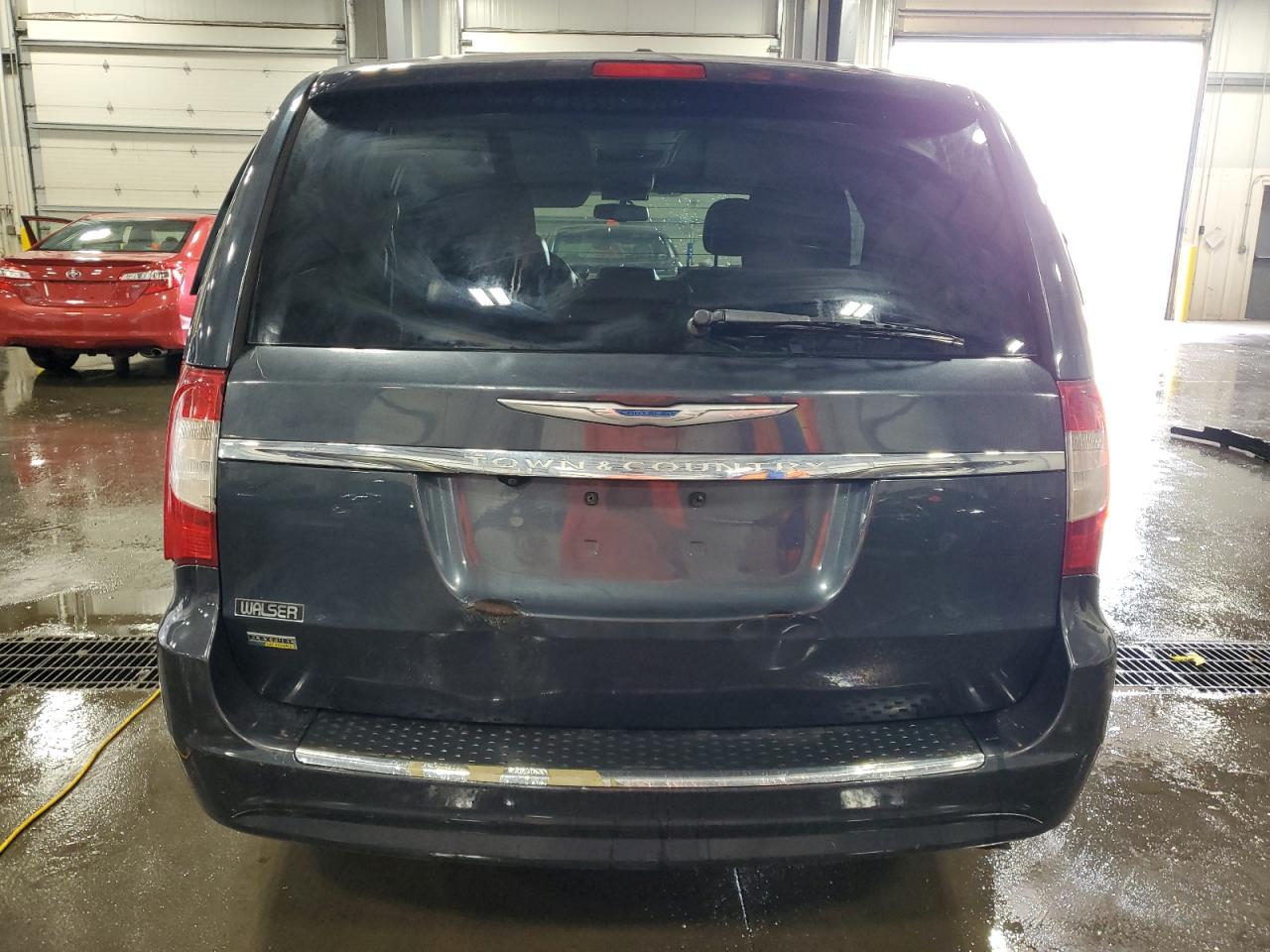 2014 Chrysler Town & Country Touring VIN: 2C4RC1BG6ER272810 Lot: 68858055