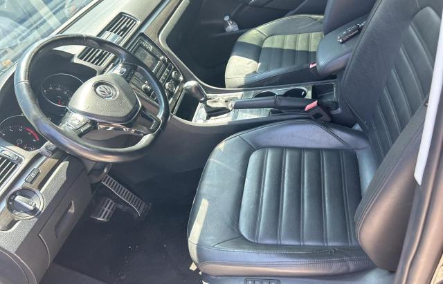 2018 VOLKSWAGEN PASSAT SEL PREMIUM  