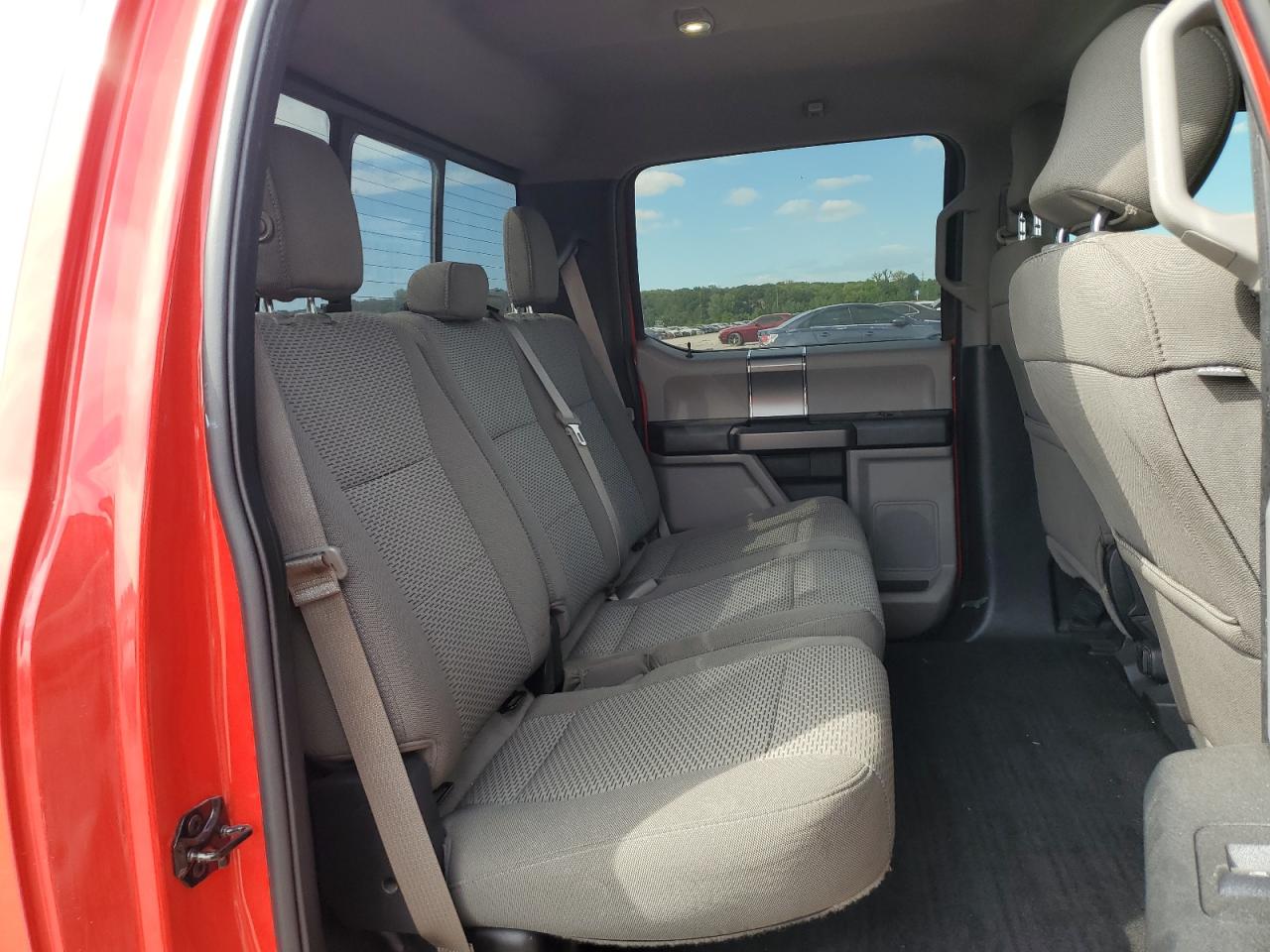 2017 Ford F150 Supercrew VIN: 1FTEW1EG2HKE15336 Lot: 70280615