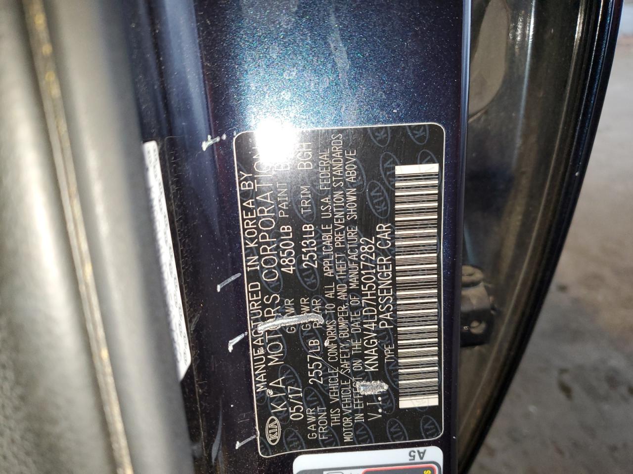 2017 Kia Optima Plug-In Hybrid VIN: KNAGV4LD7H5017282 Lot: 70381525