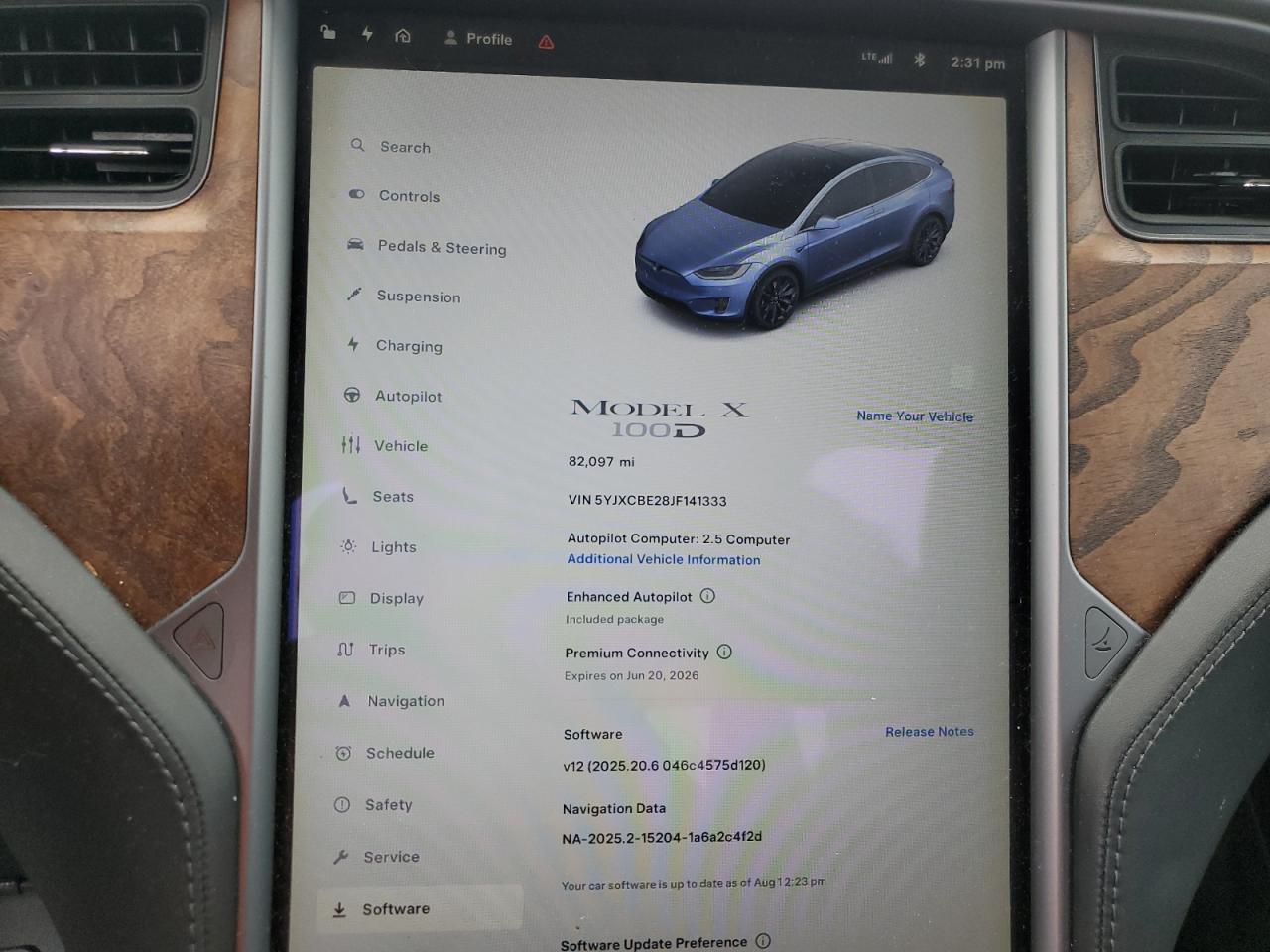 2018 Tesla Model X VIN: 5YJXCBE28JF141333 Lot: 67010115