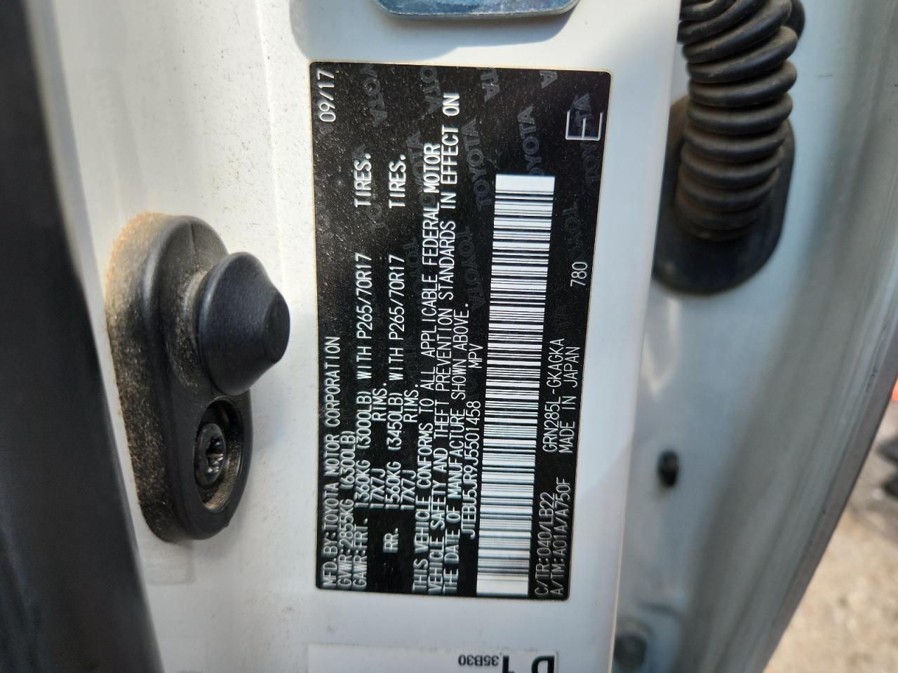 2018 Toyota 4Runner Sr5/Sr5 Premium VIN: JTEBU5JR9J5501458 Lot: 69381195