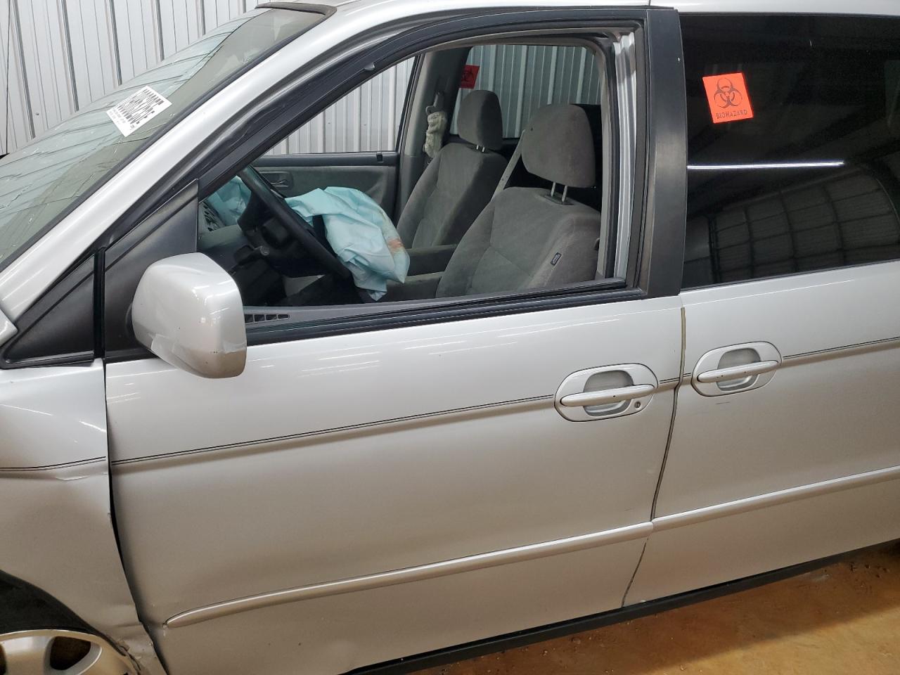 2002 Honda Odyssey VIN: 5FNRL18632B018100 Lot: 69863255