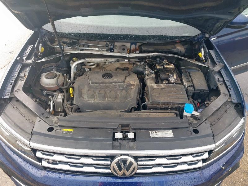 2018 VOLKSWAGEN TIGUAN R LINE TSI BMT 4MO 