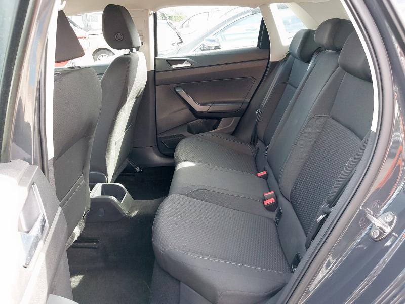 2018 VOLKSWAGEN POLO SE