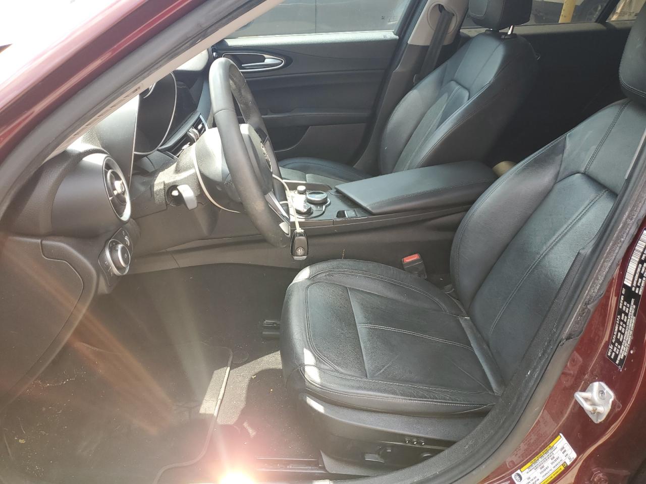 2018 Alfa Romeo Giulia VIN: ZARFAEBN5J7565128 Lot: 68095195