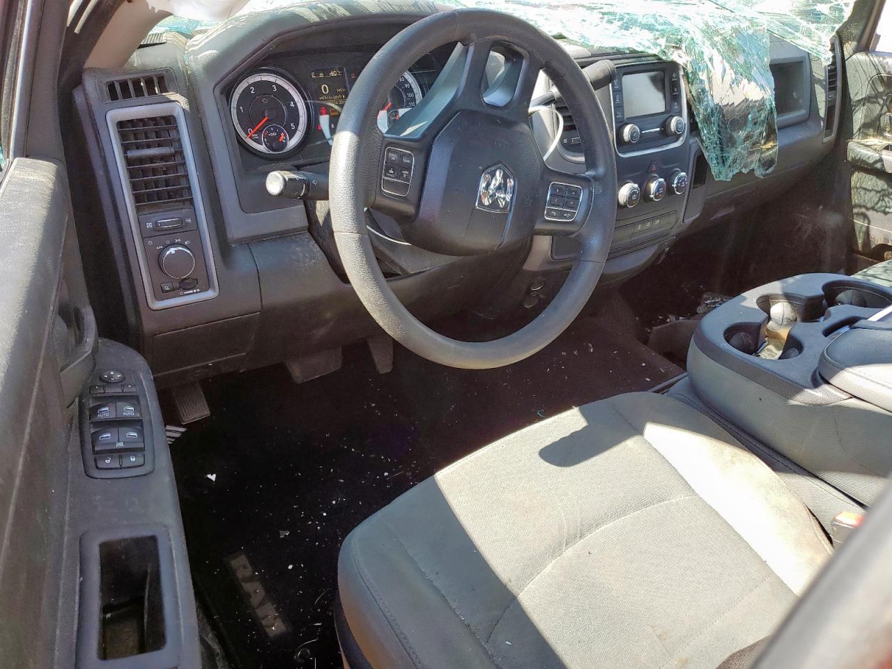 2018 Ram 2500 St VIN: 3C6UR4CLXJG125208 Lot: 69761835