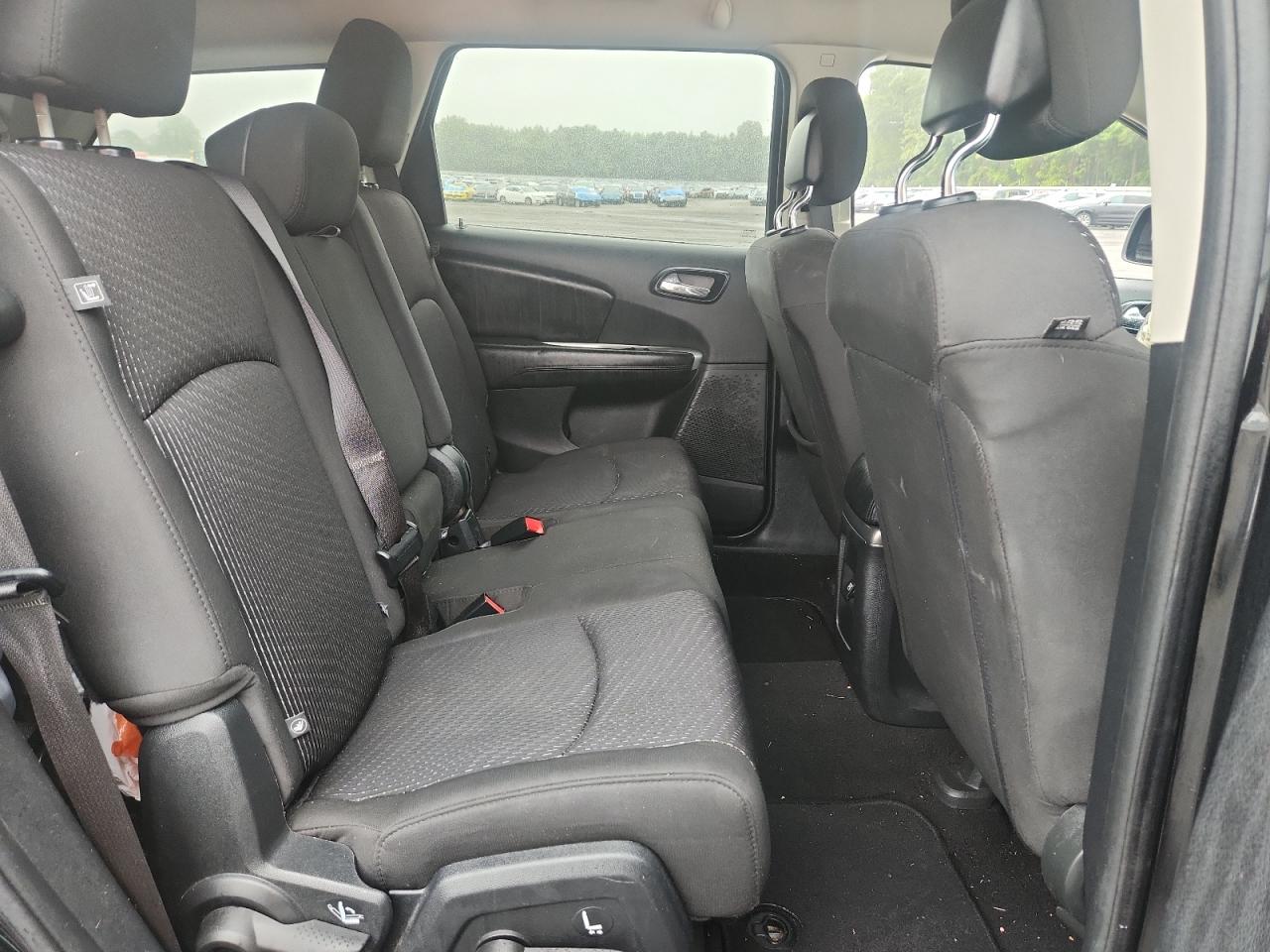 2017 Dodge Journey Se VIN: 3C4PDCAB3HT614057 Lot: 69992625